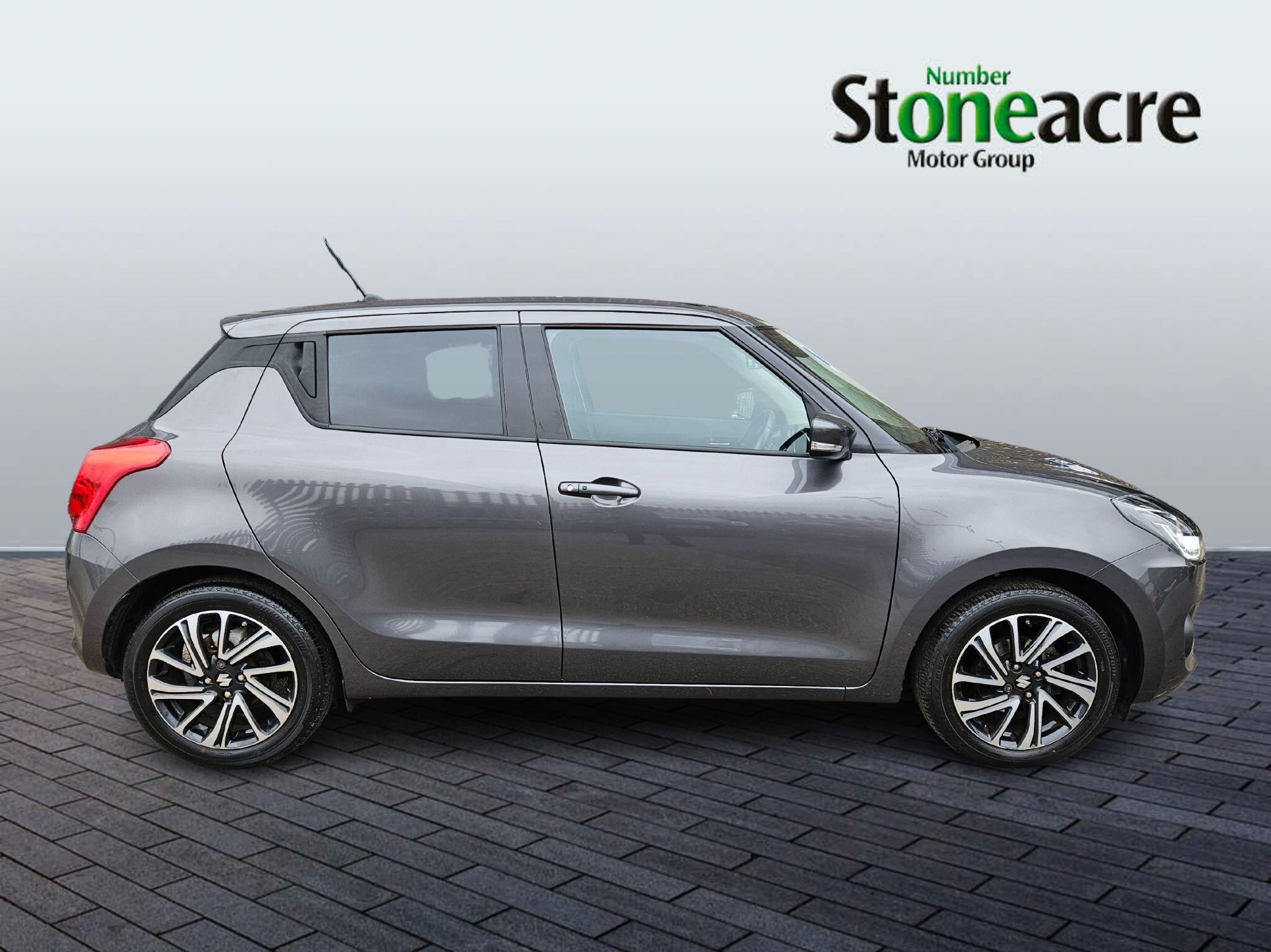 Suzuki Swift Image 2