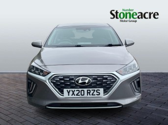 Hyundai IONIQ 1.6 h-GDi Premium Hatchback 5dr Petrol Hybrid DCT Euro 6 (s/s) (141 ps) YX20RZS Image 2