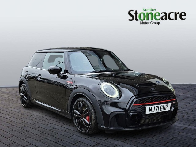 MINI Hatch 2.0 John Cooper Works Euro 6 (s/s) 3dr MJ71GNP Image 1