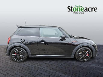 MINI Hatch 2.0 John Cooper Works Euro 6 (s/s) 3dr MJ71GNP Image 2