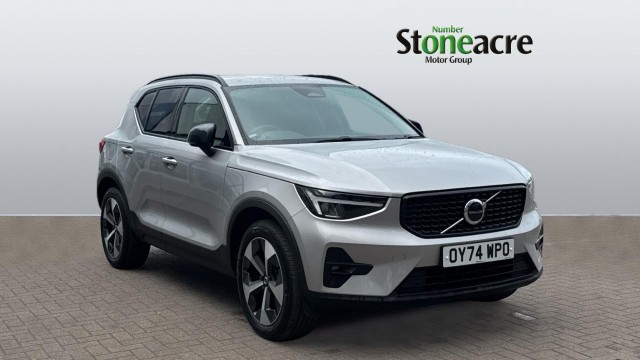 Volvo XC40 2.0 B4P Plus Dark 5dr Auto OY74WPO Image 1