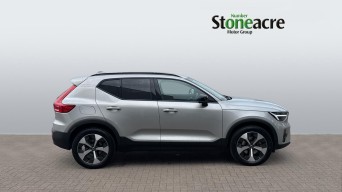 Volvo XC40 2.0 B4P Plus Dark 5dr Auto OY74WPO Image 3