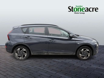 Hyundai BAYON 1.0 T-GDi MHEV SE Connect SUV 5dr Petrol Hybrid Manual Euro 6 (s/s) (100 ps) YO22ABK Image 2