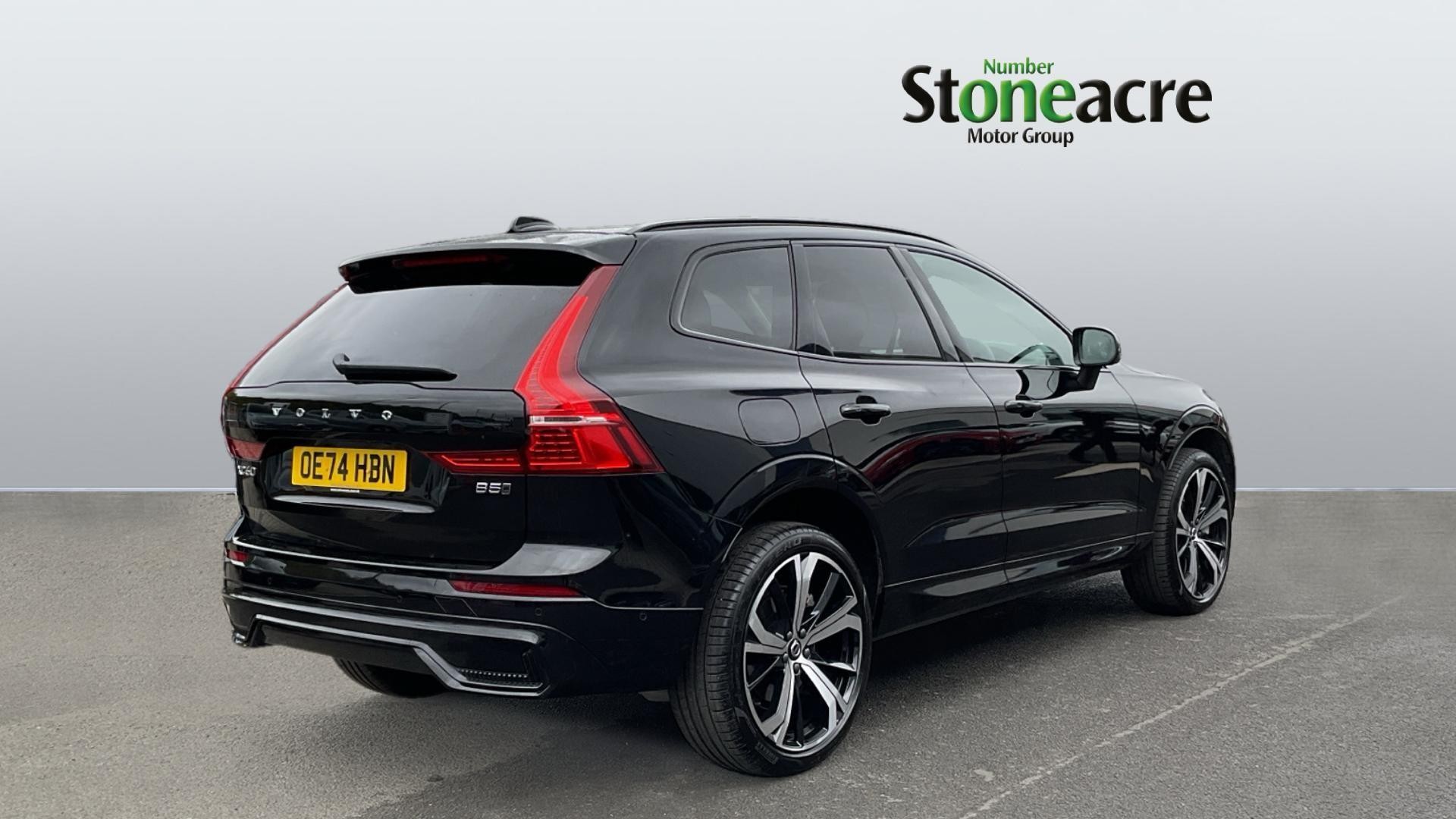 Volvo XC60 Image 2