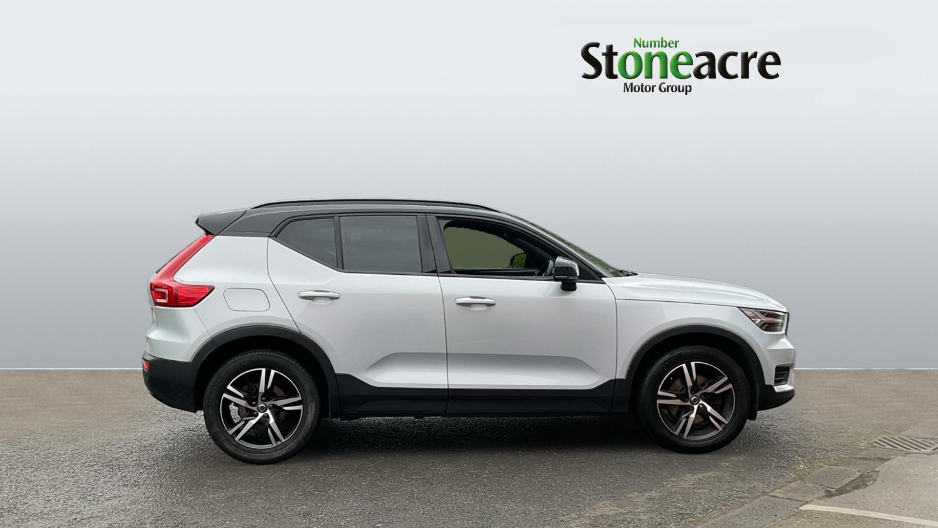 Volvo XC40 Image 3