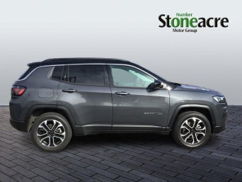 Jeep Compass 1.3 GSE T4 11.4kWh Limited Auto 4xe Euro 6 (s/s) 5dr YP24XDE Image 2