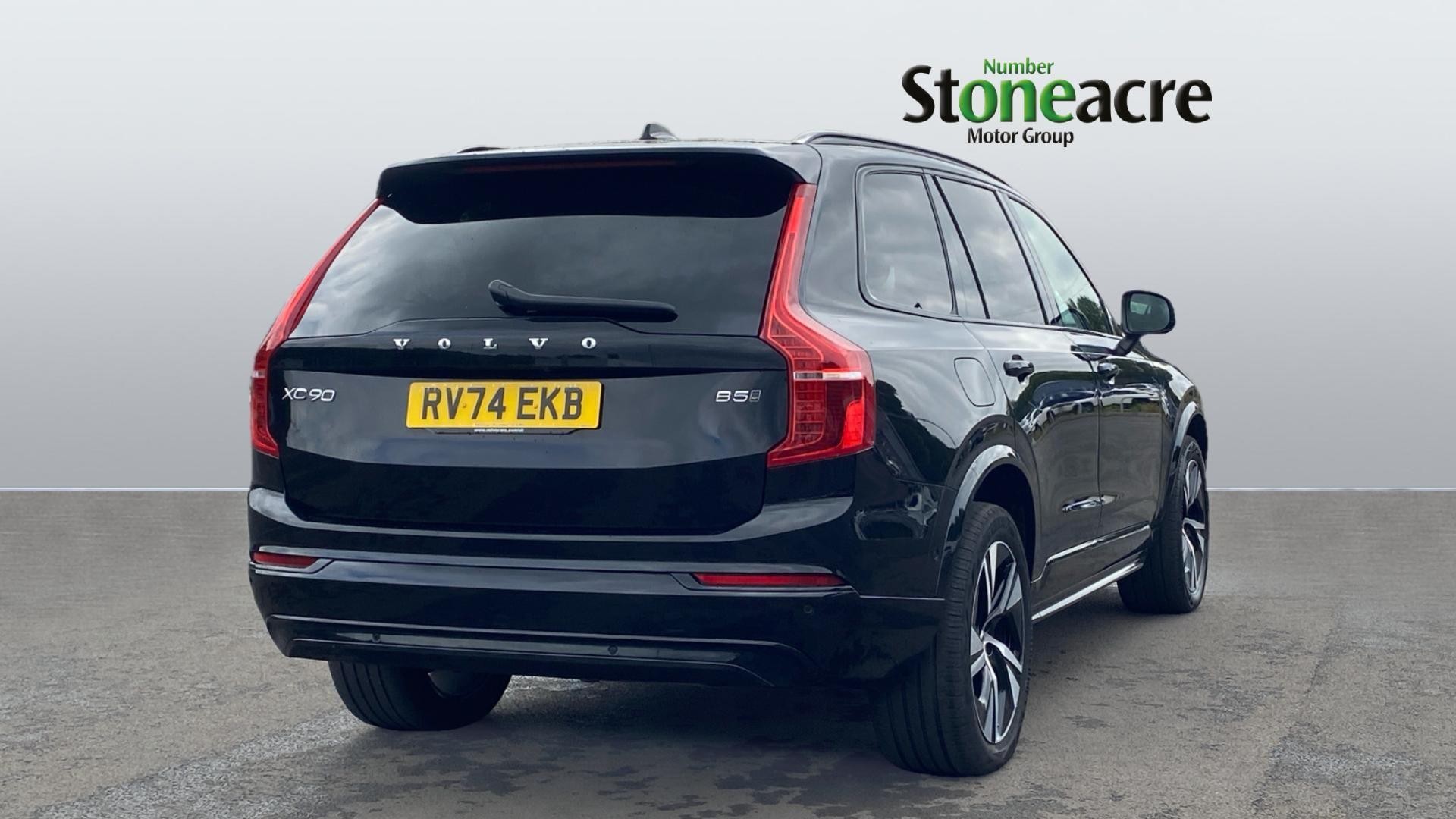 Volvo XC90 Image 2