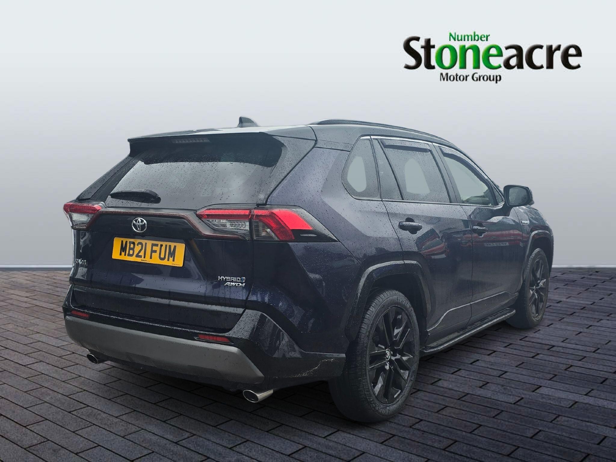 Toyota RAV4 Image 3