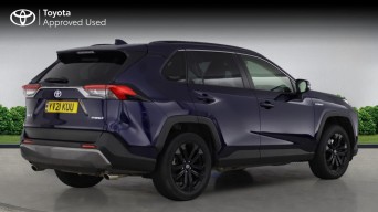 Toyota RAV4 2.5 VVT-h Design CVT Euro 6 (s/s) 5dr YV21KUU Image 3