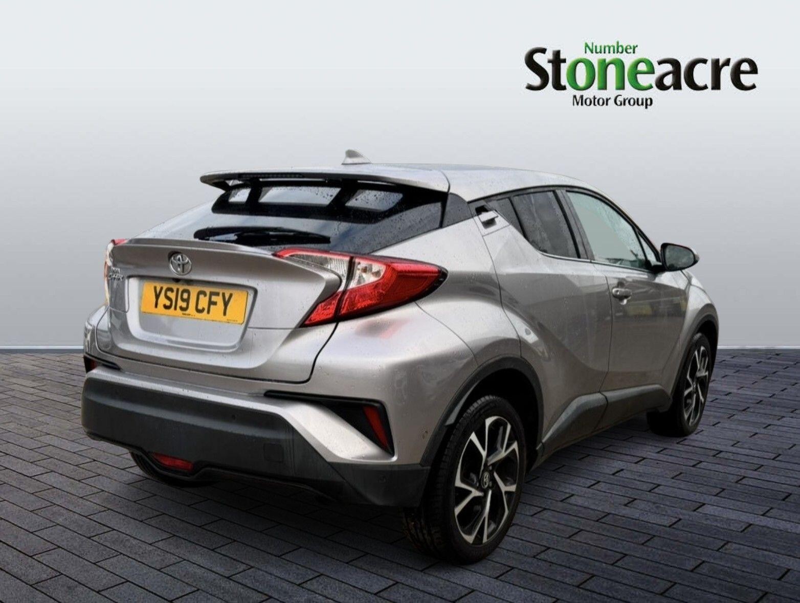 Toyota C-HR Image 3
