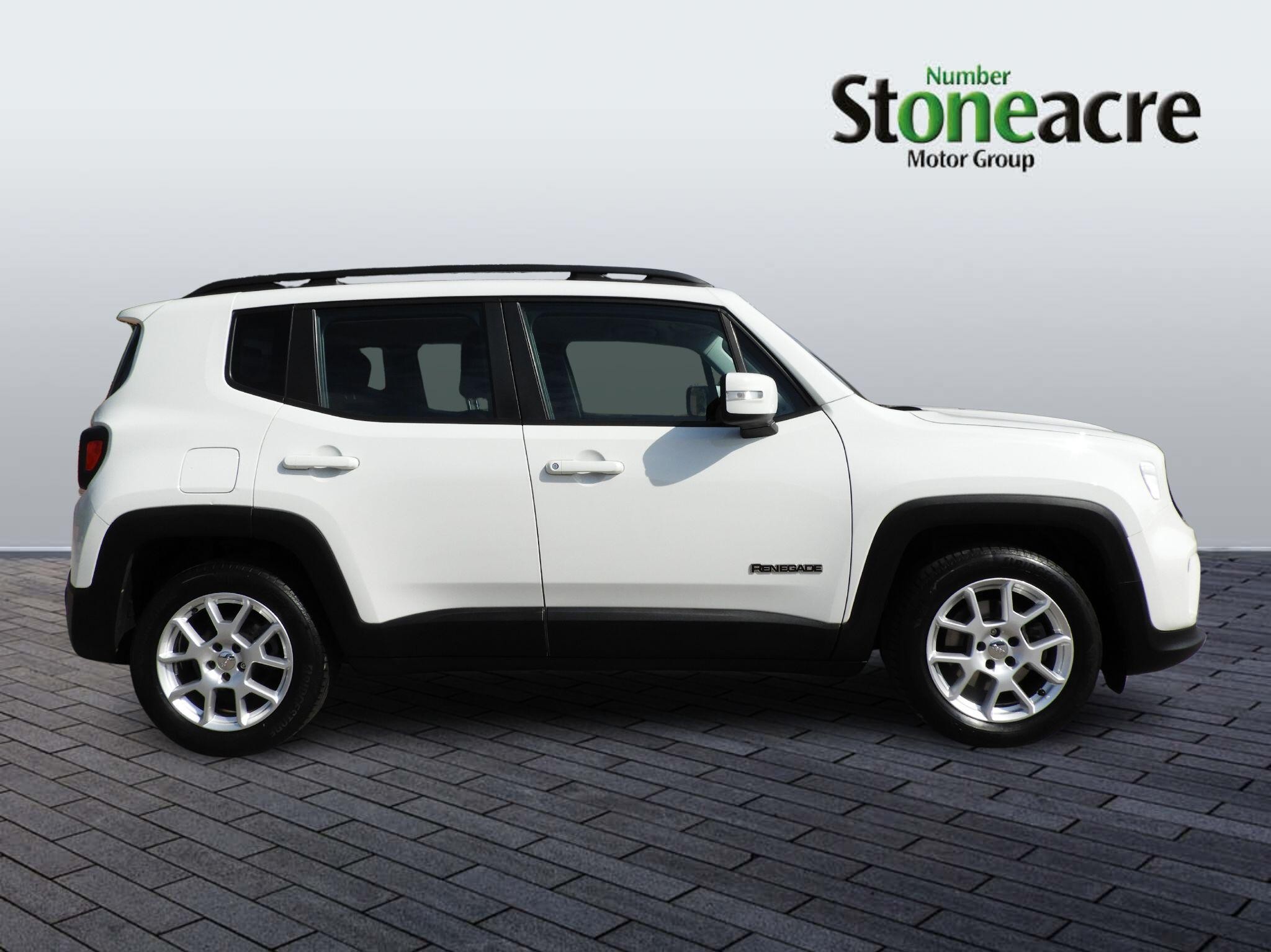 Jeep Renegade Image 2