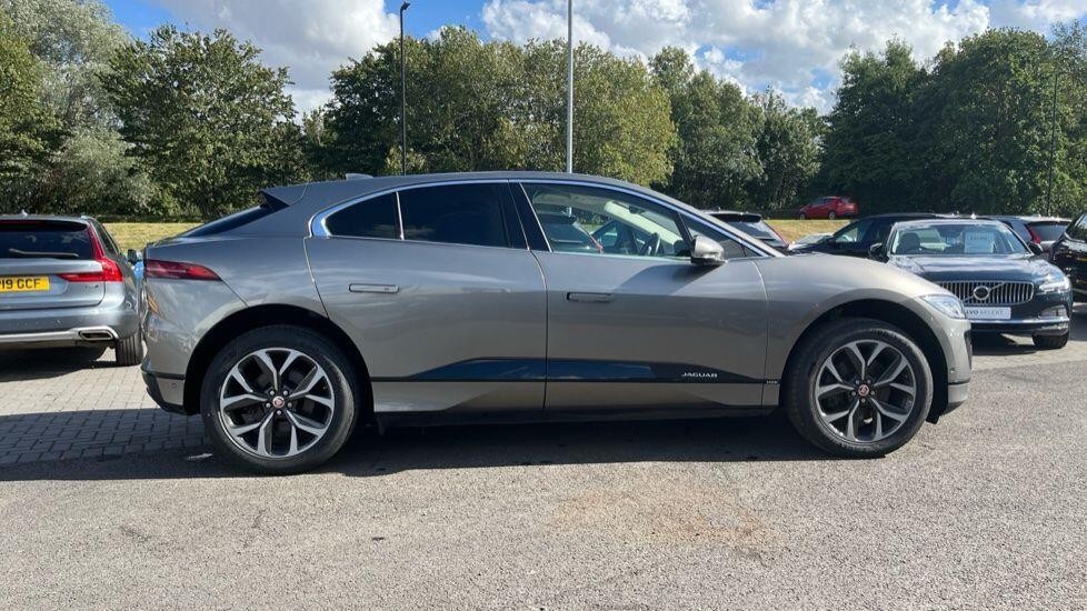 Jaguar i-Pace Image 3