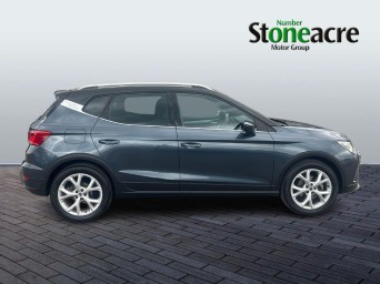 SEAT Arona 1.0 TSI 110 FR 5dr KS23ADZ Image 2