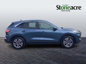 Ford Kuga 2.0 EcoBlue Titanium Auto AWD Euro 6 (s/s) 5dr FV22TGU Image 2