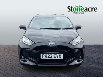 Toyota Yaris 1.5 Hybrid Design 5dr CVT PK22EVX Image 2