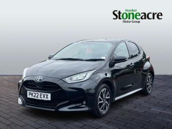 Toyota Yaris 1.5 Hybrid Design 5dr CVT PK22EVX Image 3