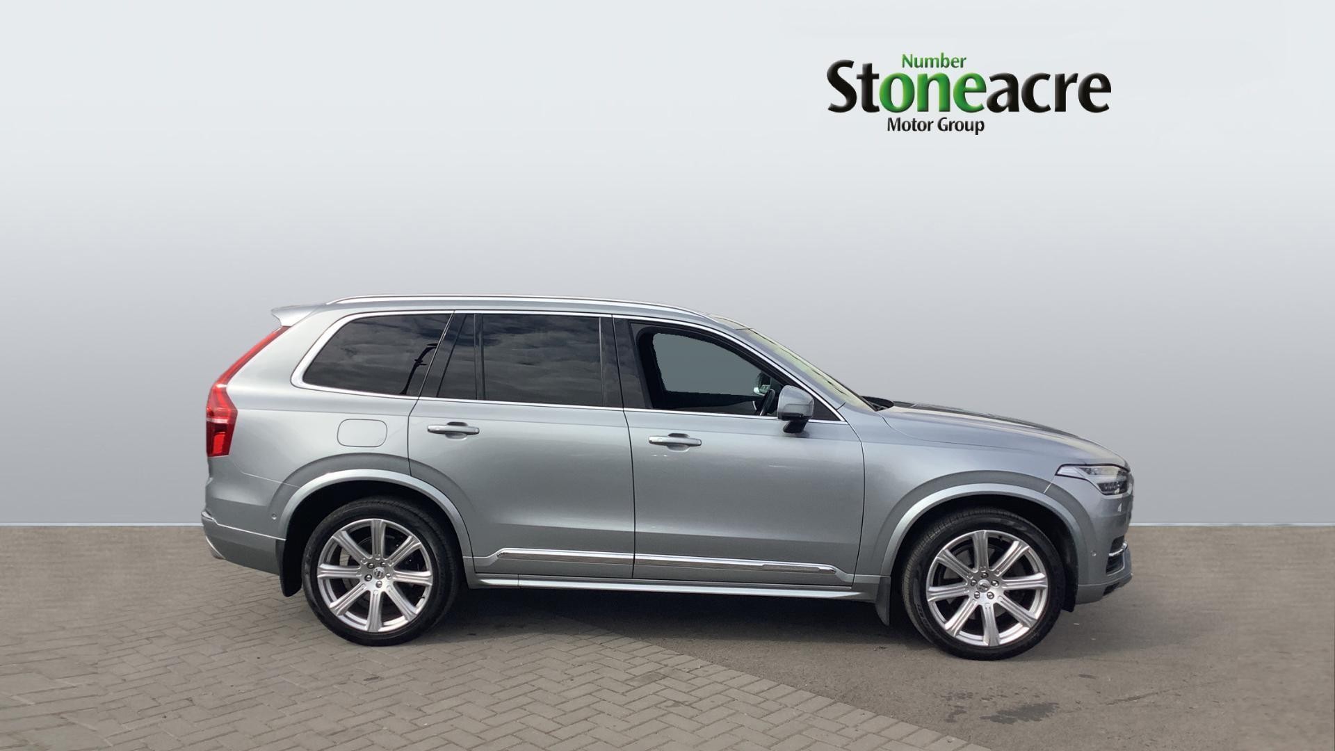 Volvo XC90 Image 3