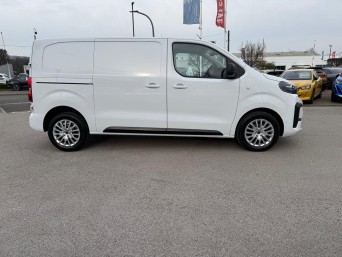 Peugeot Expert 2.0 BlueHDi 1400 Asphalt Standard Panel Van MWB Euro 6 6dr YK74VPH Image 2