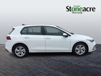 Volkswagen Golf 1.0 TSI Life Euro 6 (s/s) 5dr GF23XPE Image 2
