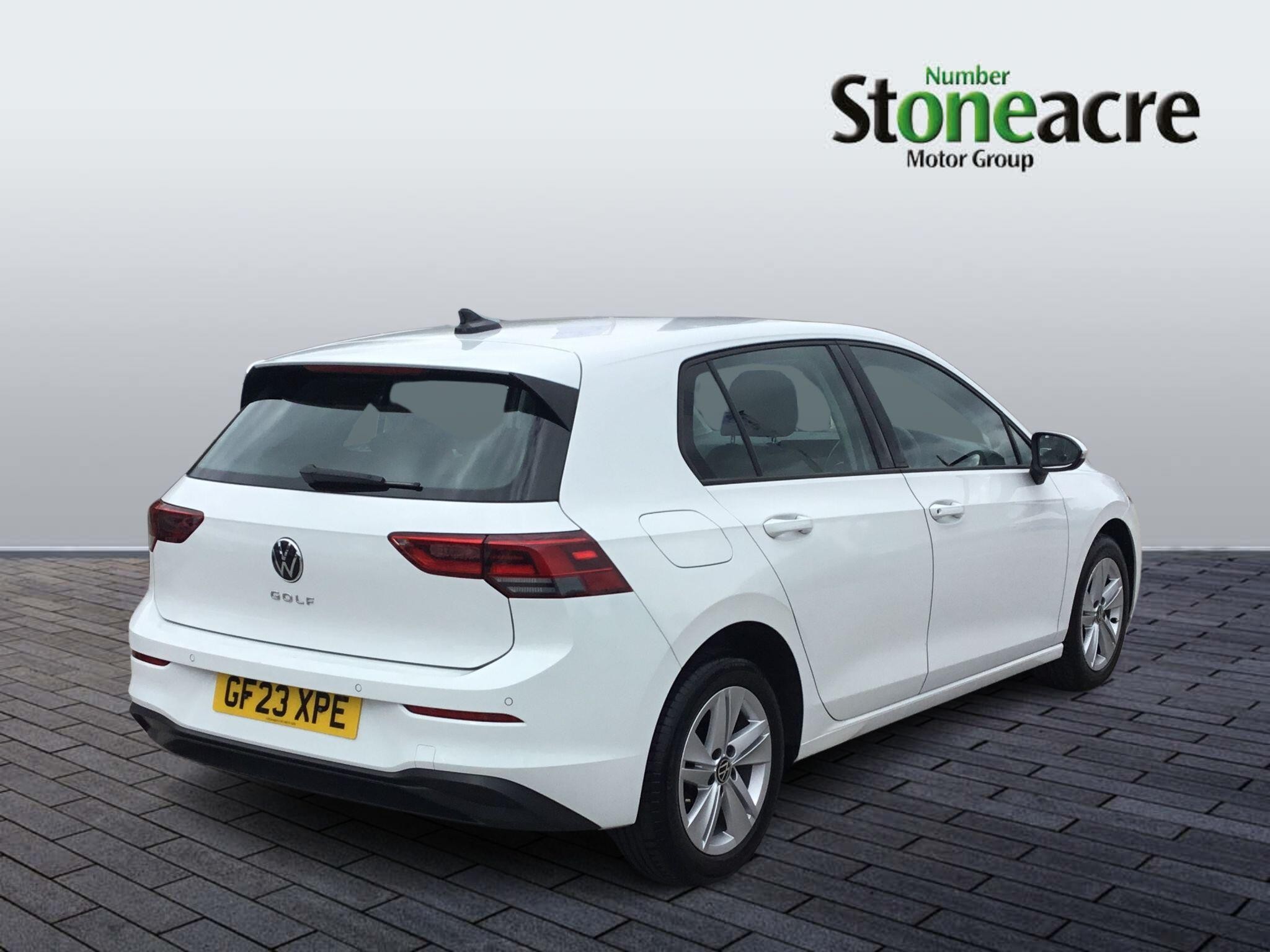 Volkswagen Golf Image 3