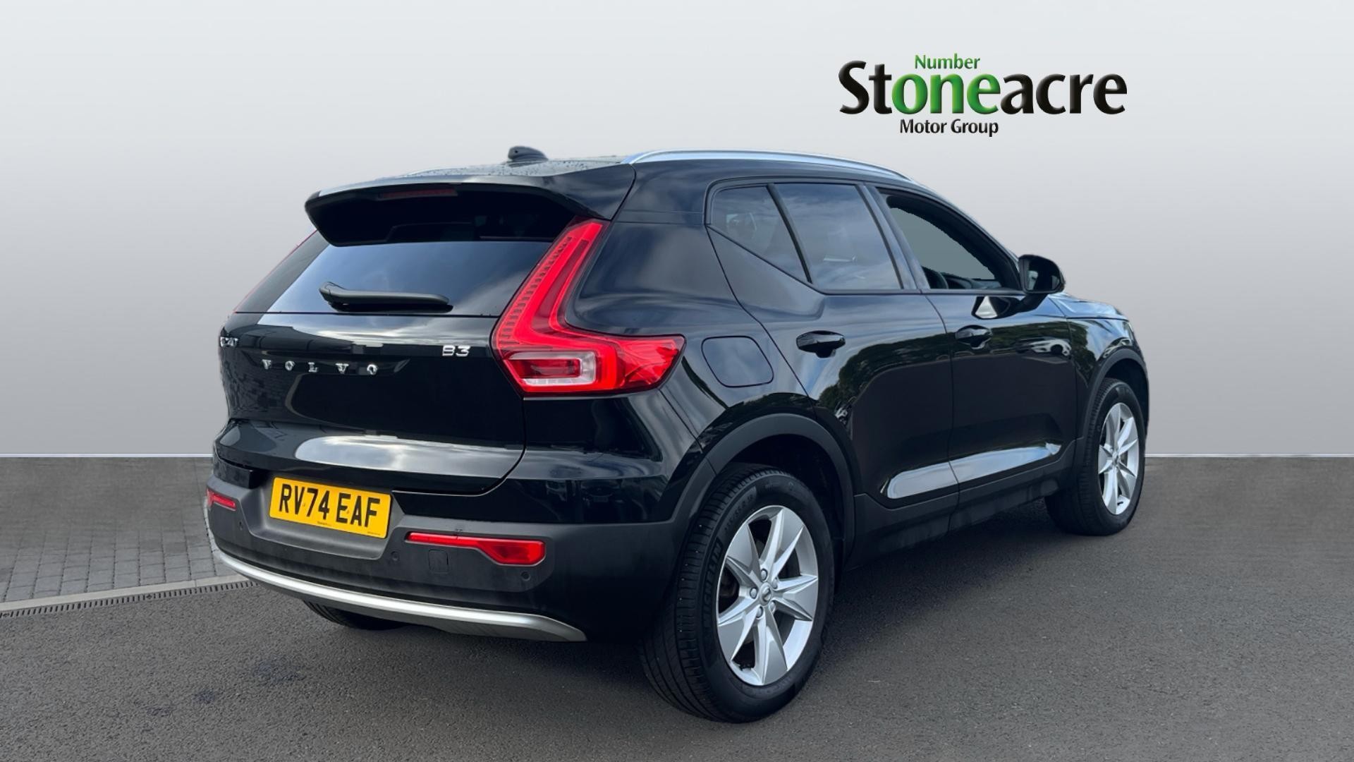 Volvo XC40 Image 2