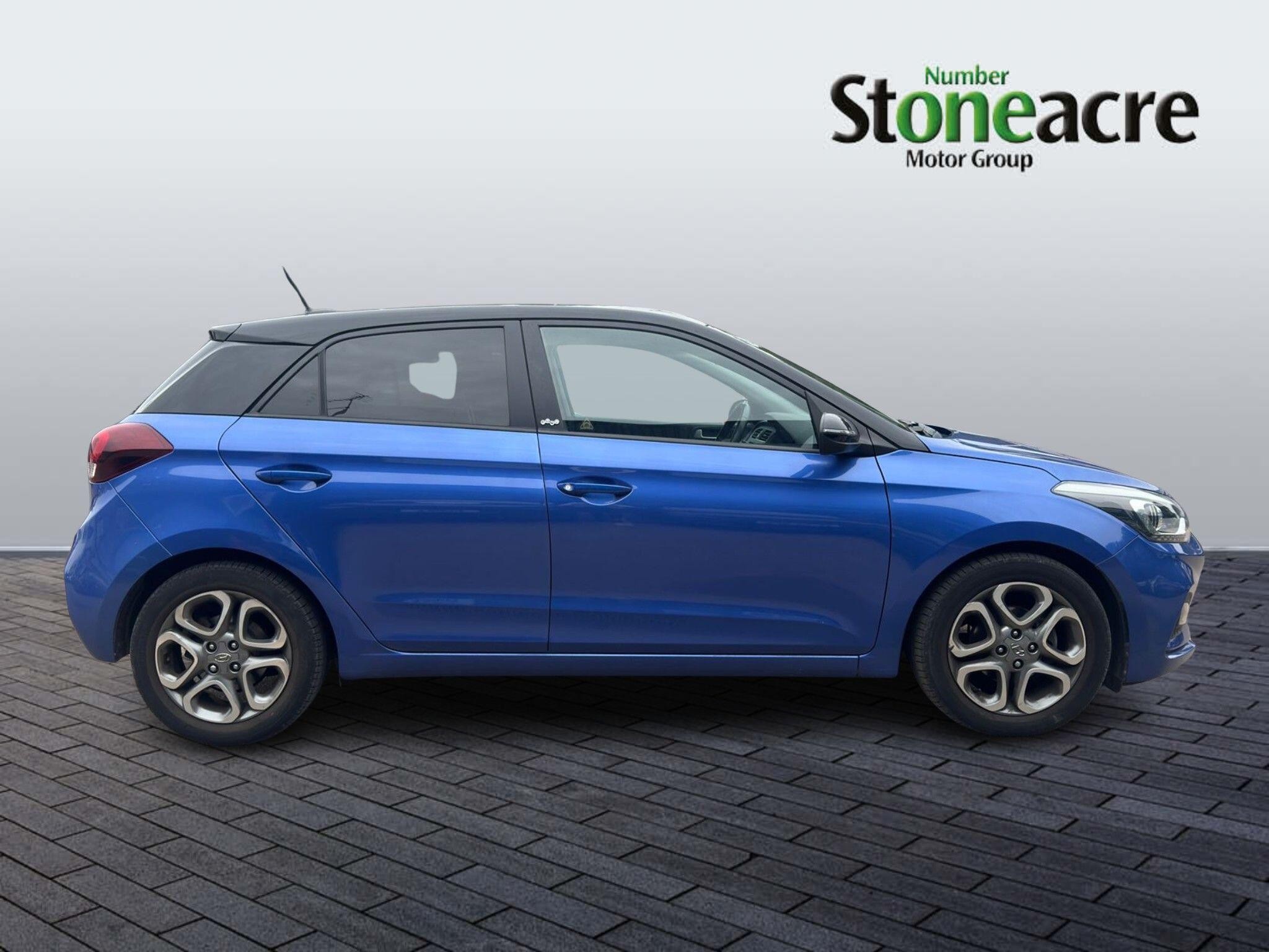 Hyundai i20 Image 2