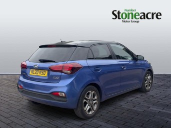 Hyundai i20 1.2 Play Hatchback 5dr Petrol Manual Euro 6 (s/s) (84 ps) NL20KSO Image 3