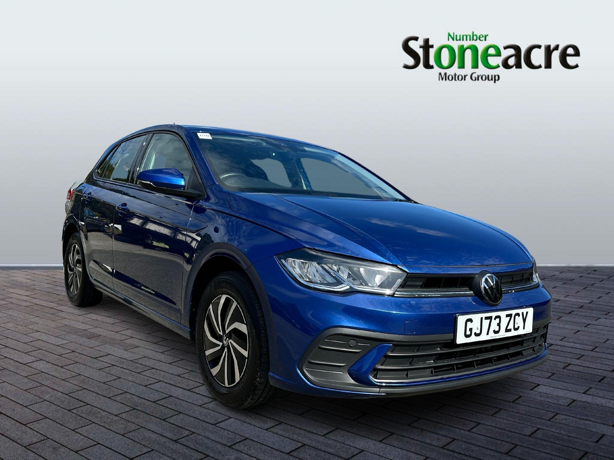 Volkswagen Polo Image 1