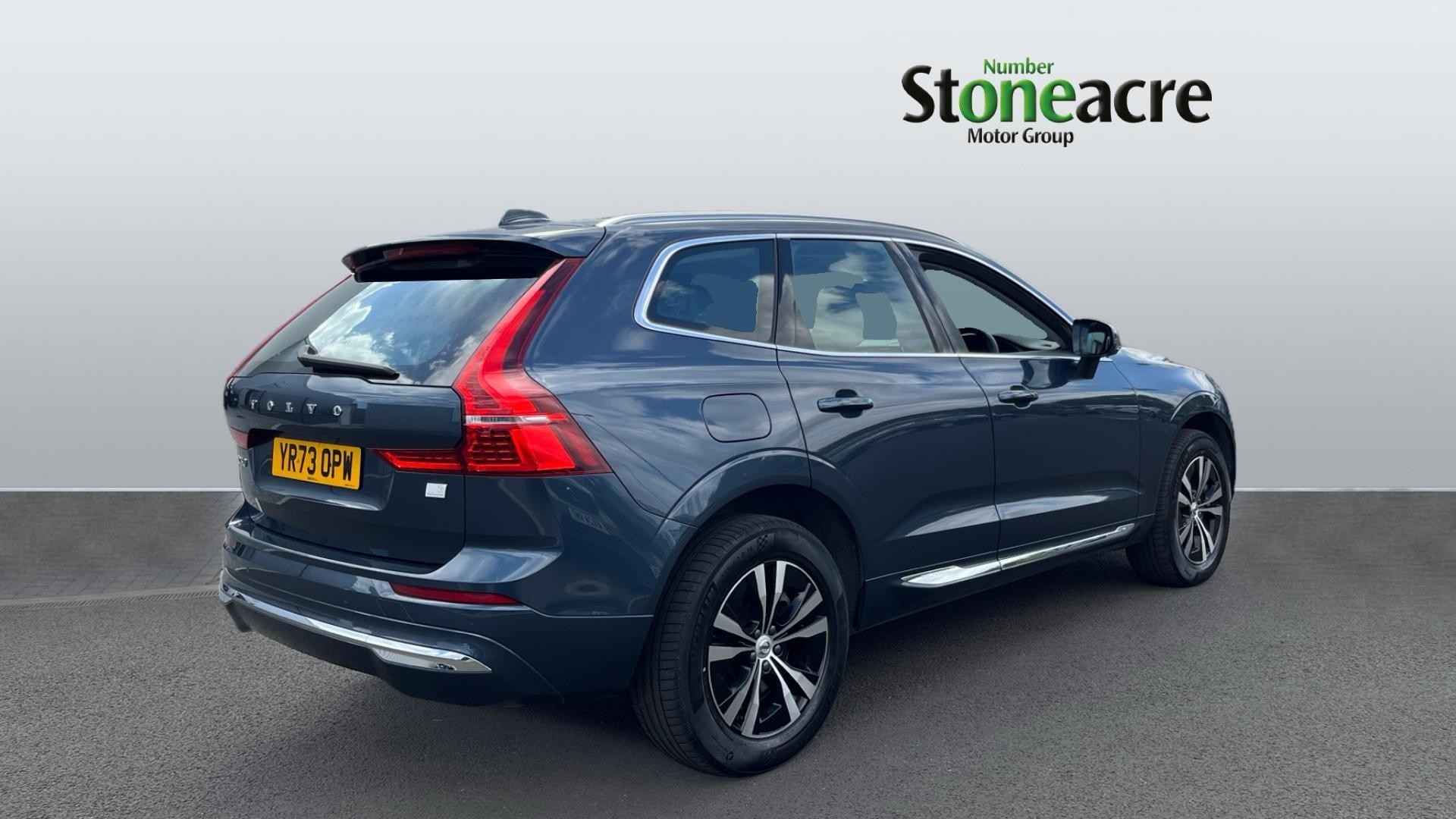 Volvo XC60 Image 2