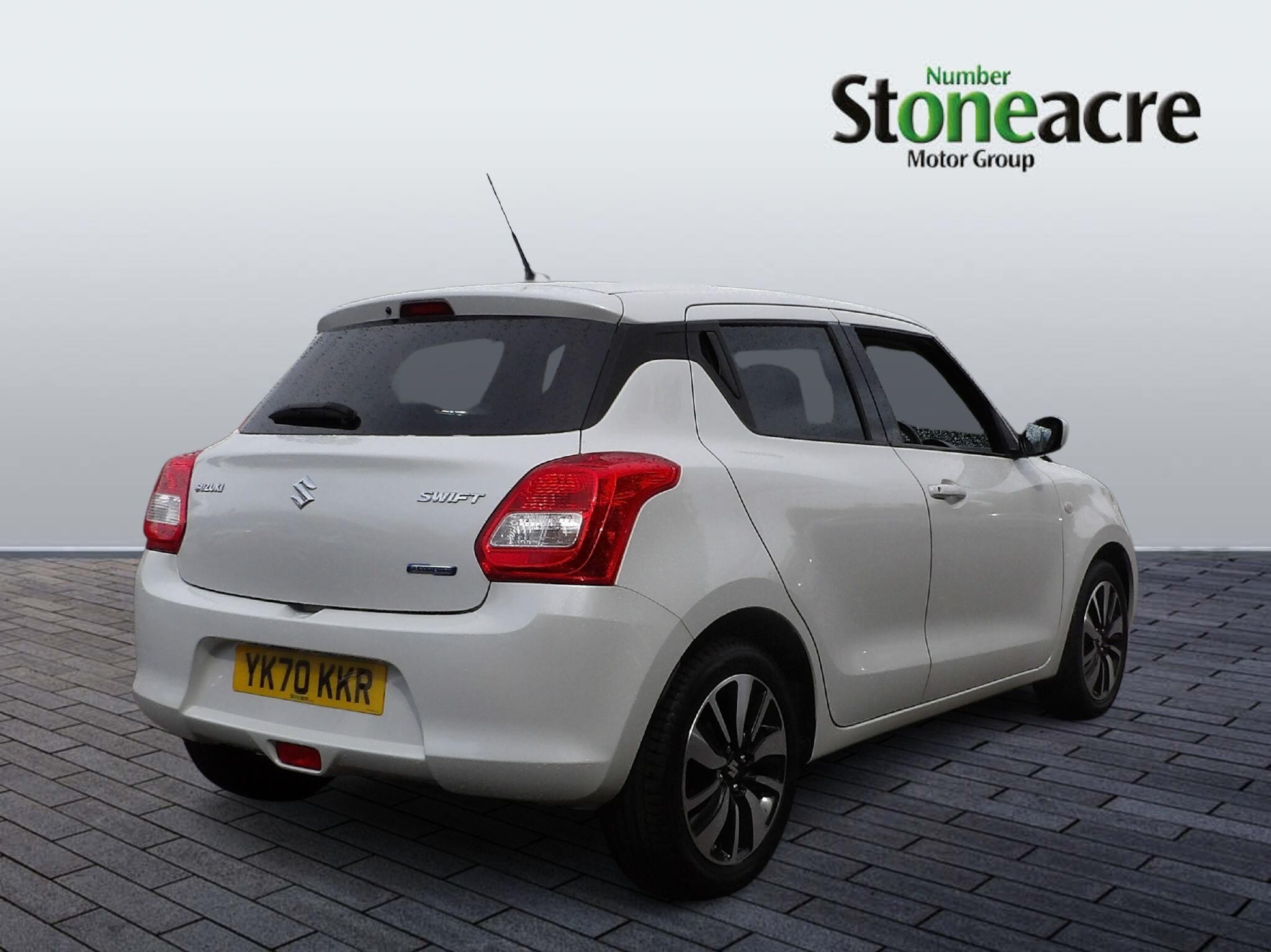 Suzuki Swift Image 3