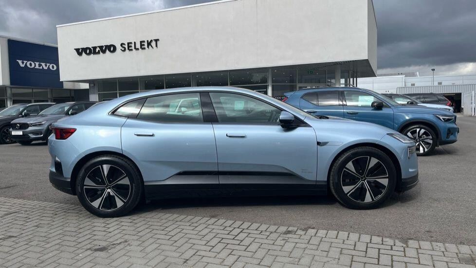 Polestar Polestar 4 Image 2