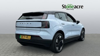 Volvo EX30 Twin Performance 69kWh Plus Auto AWD 5dr OE74KLL Image 2