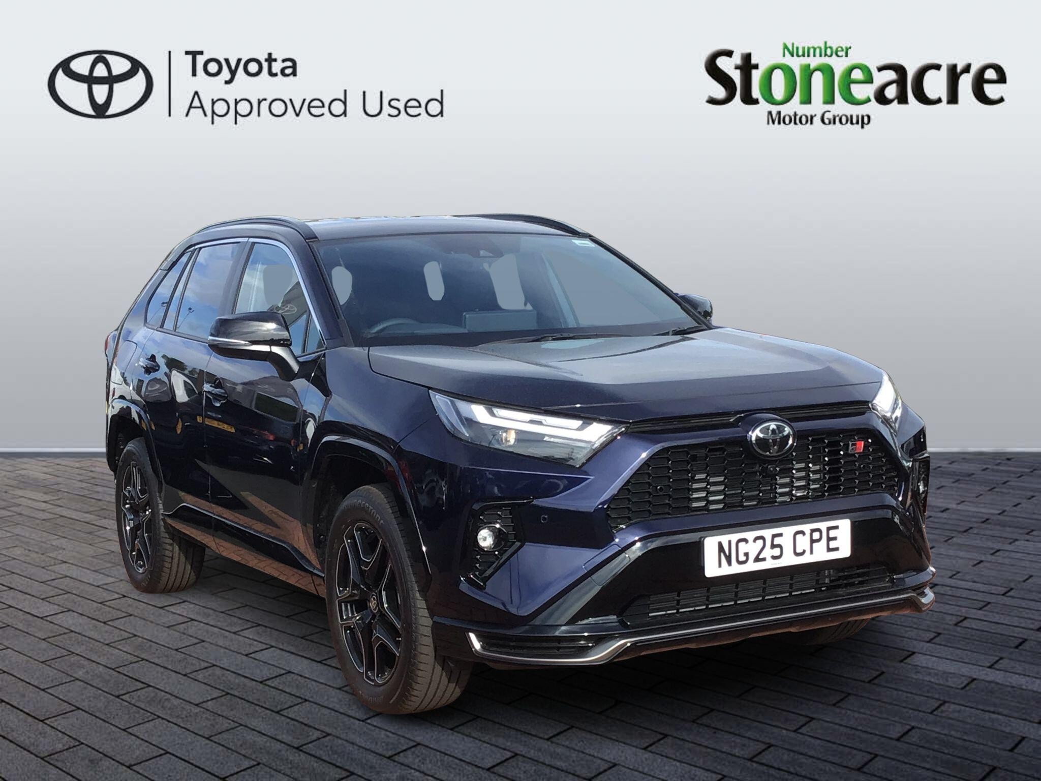Toyota RAV4 Image 1