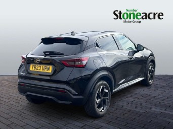 Nissan Juke 1.0 DiG-T N-Connecta 5dr YB23URM Image 3