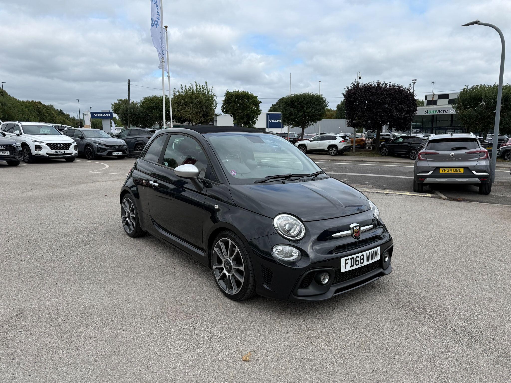 Abarth 595c Image 1