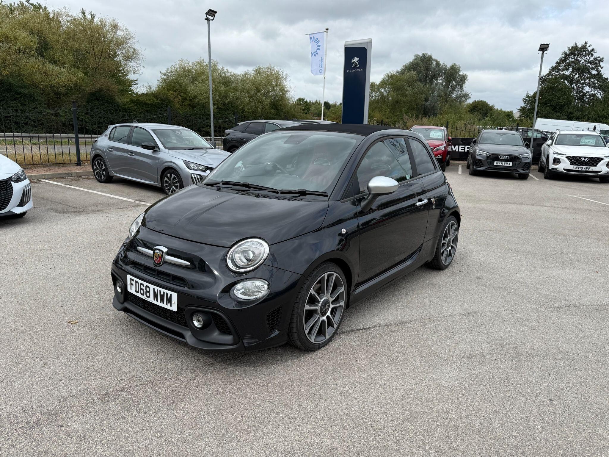 Abarth 595c Image 3