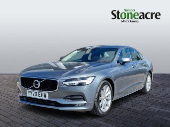 Volvo S90 2.0 T4 Momentum Plus 4dr Geartronic YY70EHW Image 3