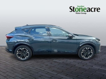 CUPRA Formentor 1.5 eHybrid 25.8kWh V1 DSG Euro 6 (s/s) 5dr AK25CTE Image 2