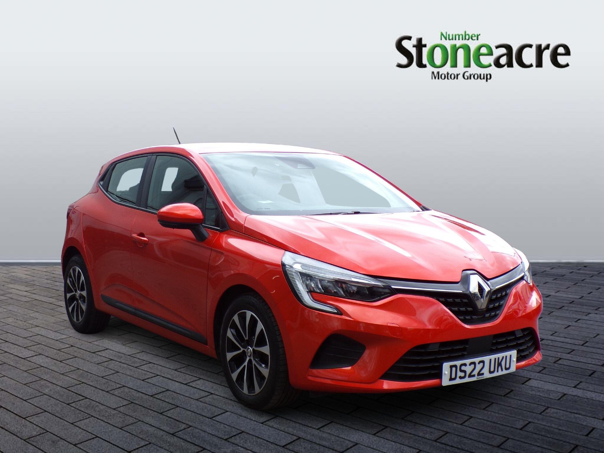 Renault Clio Image 1