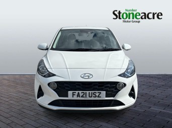 Hyundai i10 1.0 SE Connect Hatchback 5dr Petrol Manual Euro 6 (s/s) (67 ps) FA21USZ Image 2
