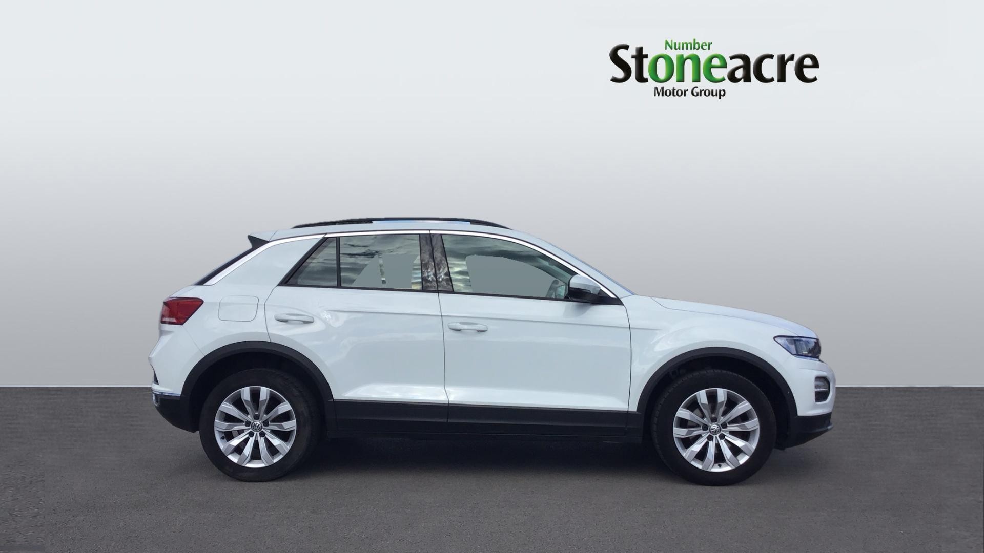Volkswagen T-Roc Image 3