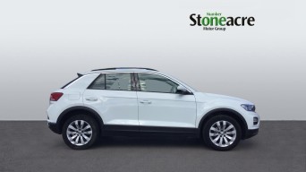 Volkswagen T-Roc 1.0 TSI SE Euro 6 (s/s) 5dr YE68VVL Image 3