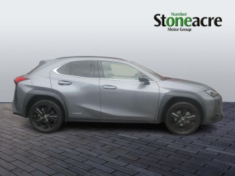 Lexus UX Self-Charging Hybrid 250h 2.0 5dr Premium Pack/Tech/Safety/Nav FL71HHO Image 2