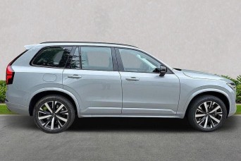 Volvo XC90 2.0 B5 MHEV Plus Auto 4WD Euro 6 (s/s) 5dr NU75BPX Image 3