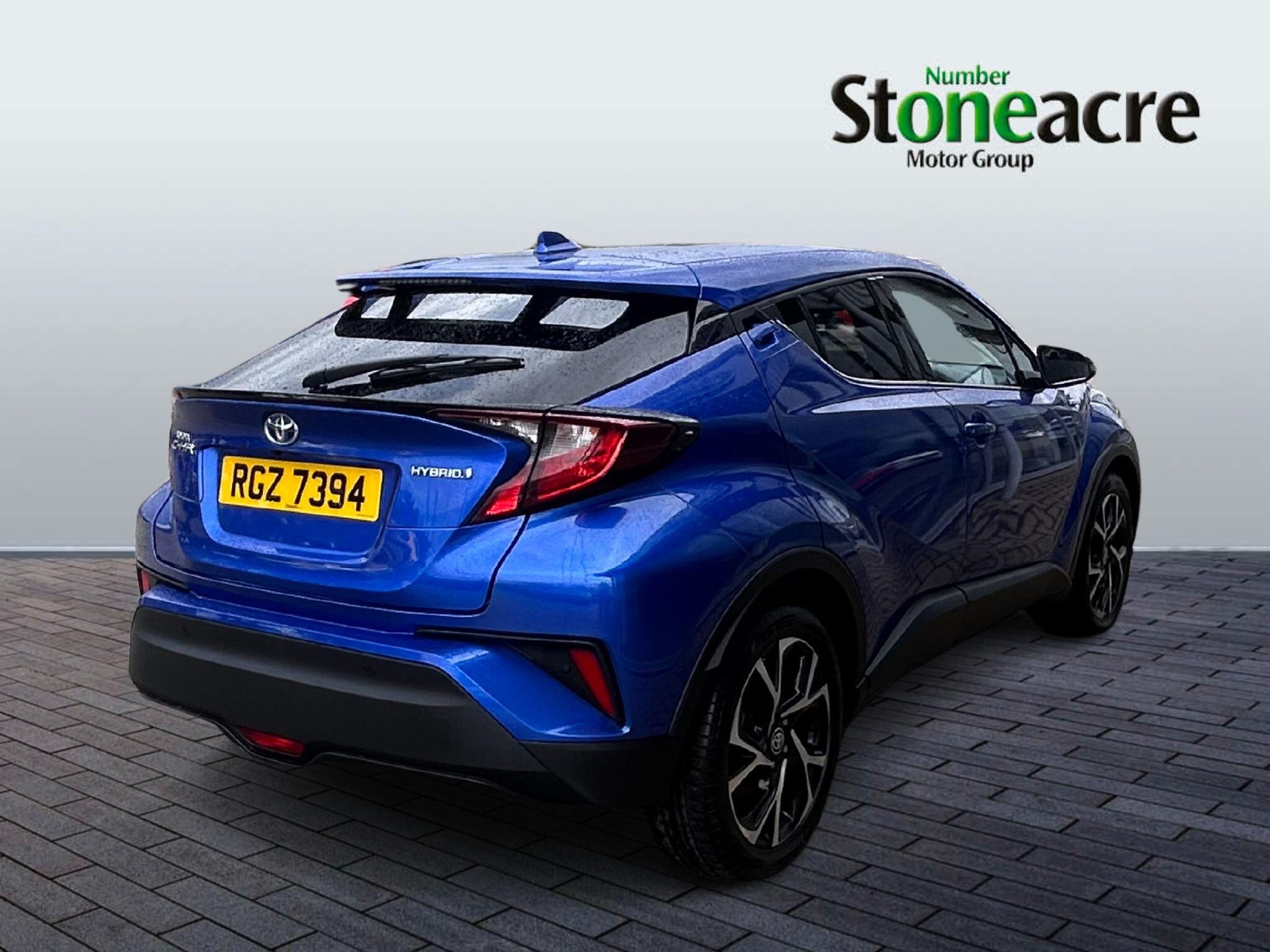 Toyota C-HR Image 3
