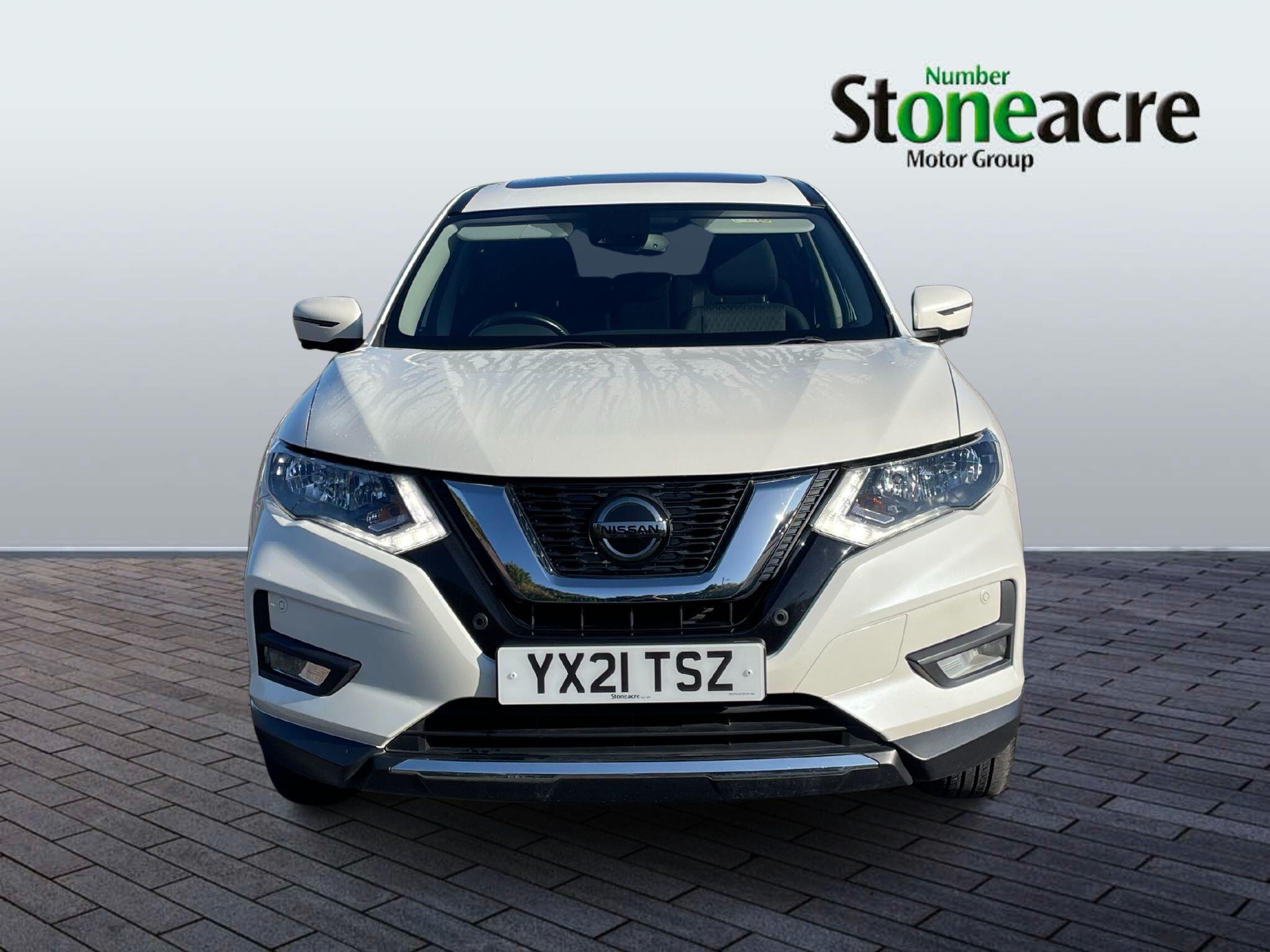 Nissan X-Trail Image 2