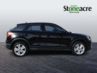 Audi Q2 1.5 TFSI CoD 35 Sport S Tronic Euro 6 (s/s) 5dr DX22WDJ Image 2