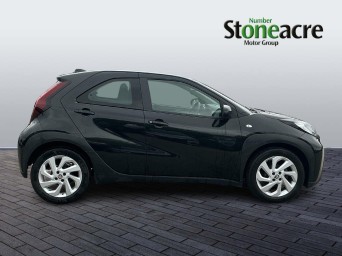 Toyota Aygo X 1.0 VVT-i Pure 5dr OE72RXL Image 2