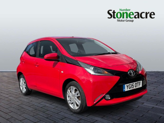 Toyota Aygo 1.0 VVT-i x-pression Euro 5 5dr Euro 5 YG15OTF Image 1