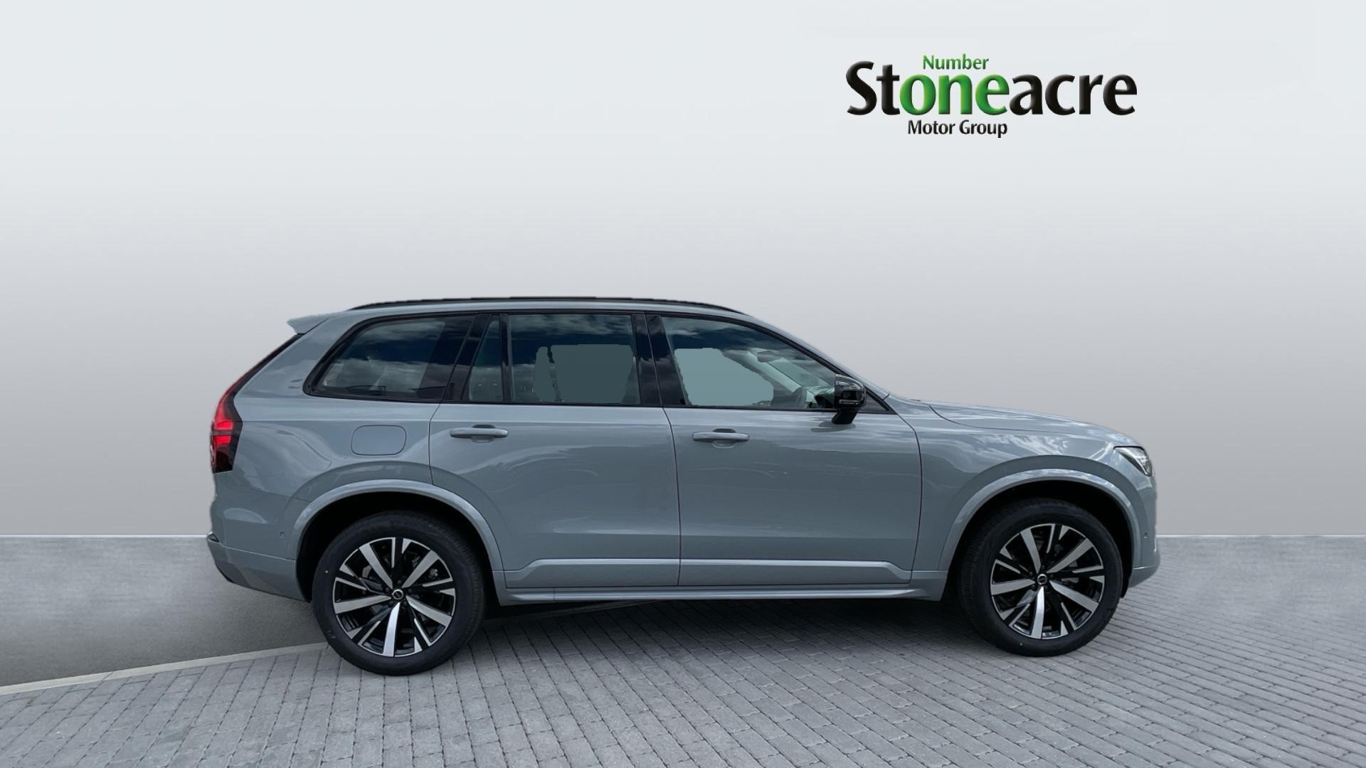 Volvo XC90 Image 3